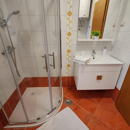 Kovacicek 1 * Biograd Na Moru